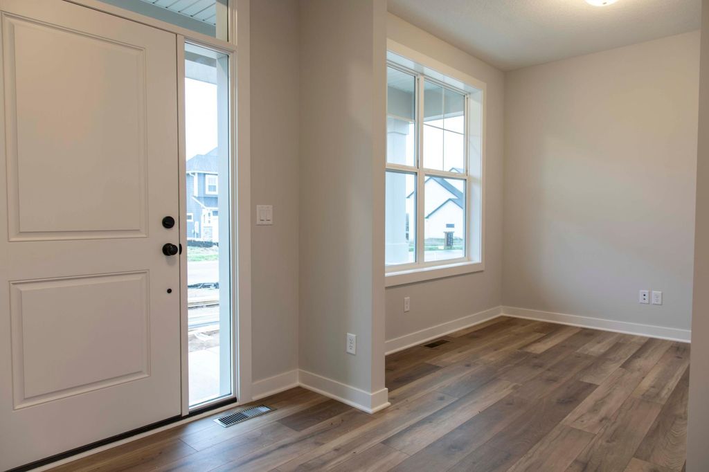 14575 Kingsview Lane N, Dayton, MN 55327 — photo 2