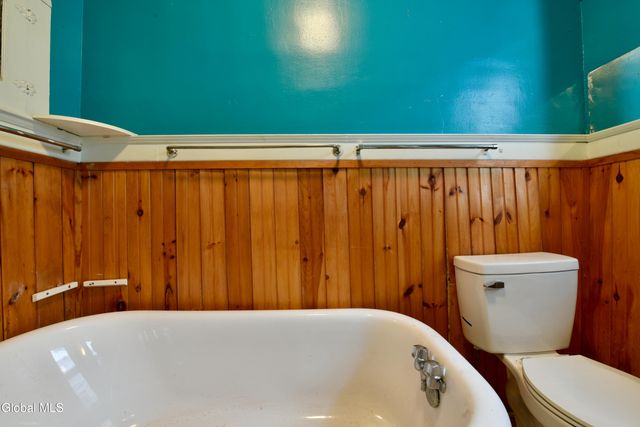 1024 Glenwood Boulevard, Schenectady, NY 12308