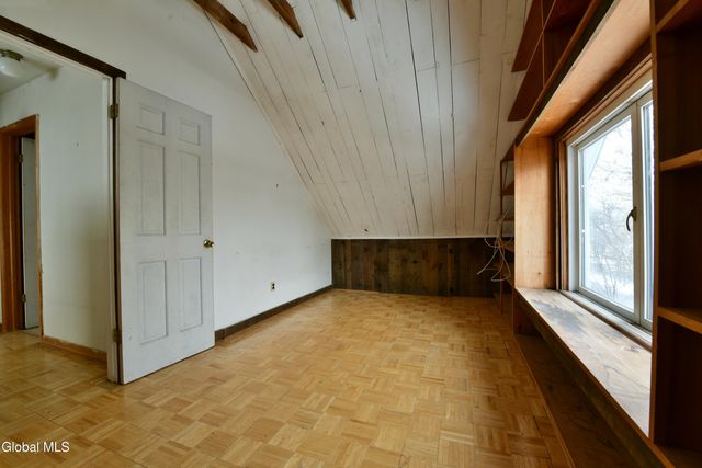 1024 Glenwood Boulevard, Schenectady, NY 12308