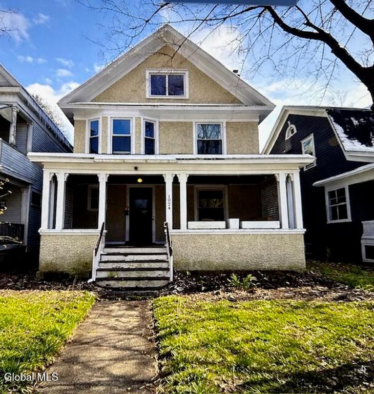 1024 Glenwood Boulevard, Schenectady, NY 12308