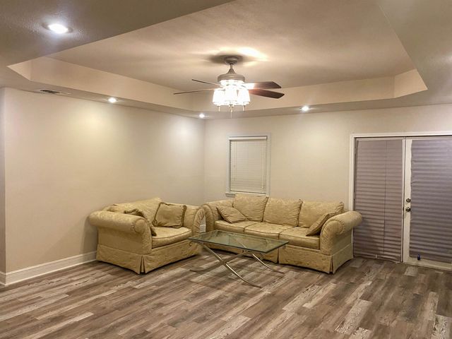 302 N Verret St, Morgan City, LA 70380