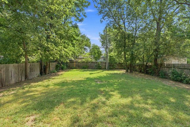 1538 S Gold St, Wichita, KS 67213