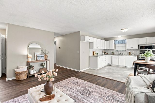 1538 S Gold St, Wichita, KS 67213