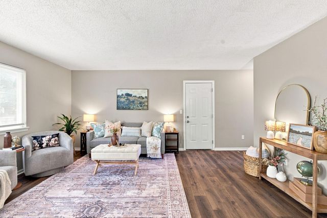 1538 S Gold St, Wichita, KS 67213