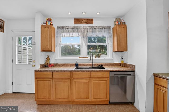 5905 LITTLEFIELD AVE, Reading, PA 19606