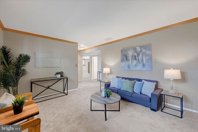 4 MCKENNA CT, Parkville, MD 21234