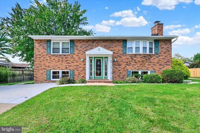4 MCKENNA CT, Parkville, MD 21234