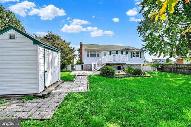 4 MCKENNA CT, Parkville, MD 21234