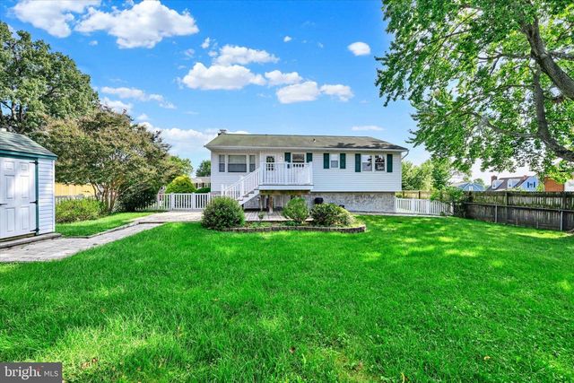 4 MCKENNA CT, Parkville, MD 21234