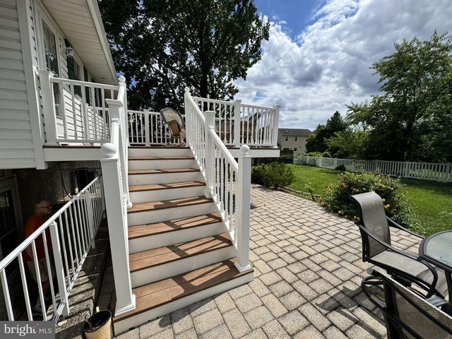 4 MCKENNA CT, Parkville, MD 21234