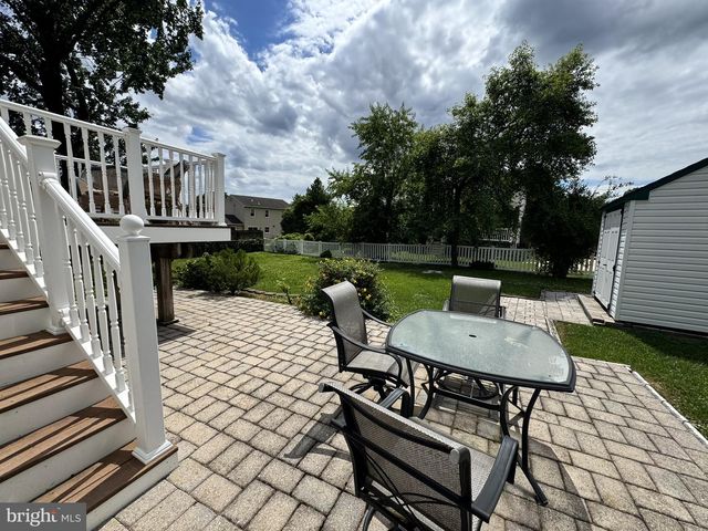 4 MCKENNA CT, Parkville, MD 21234