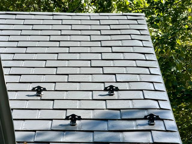 83 Bellingham Ave, Revere, MA 02151