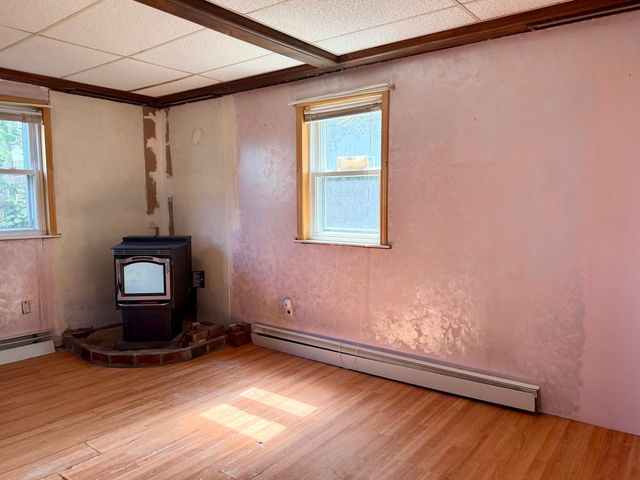 83 Bellingham Ave, Revere, MA 02151