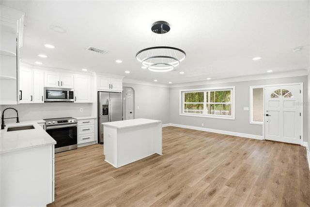 1628 S HIGHLAND AVENUE, Clearwater, FL 33756