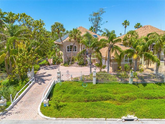 2613 59TH STREET S, Gulfport, FL 33707