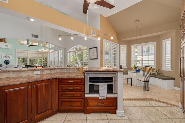 2613 59TH STREET S, Gulfport, FL 33707