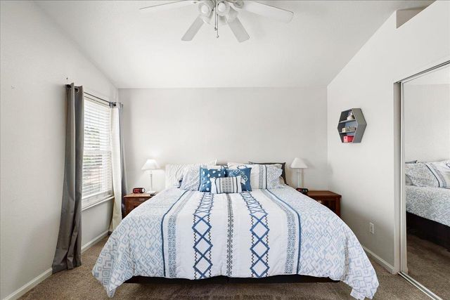 2518 Novi Dr, Riverbank, CA 95367