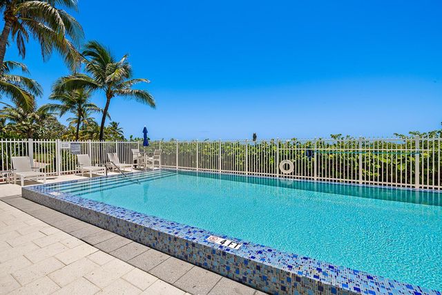 704 N Ocean Boulevard 404, Pompano Beach, FL 33062