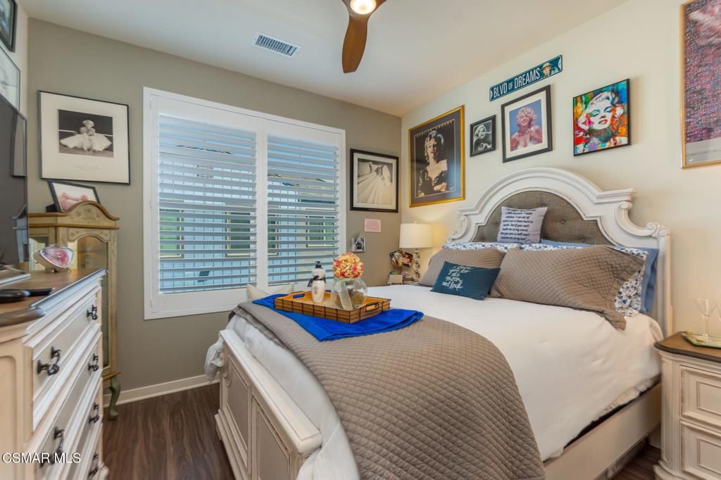 Image 19 of property listing at 114 Red Brick Drive 1, Simi Valley, CA 93065