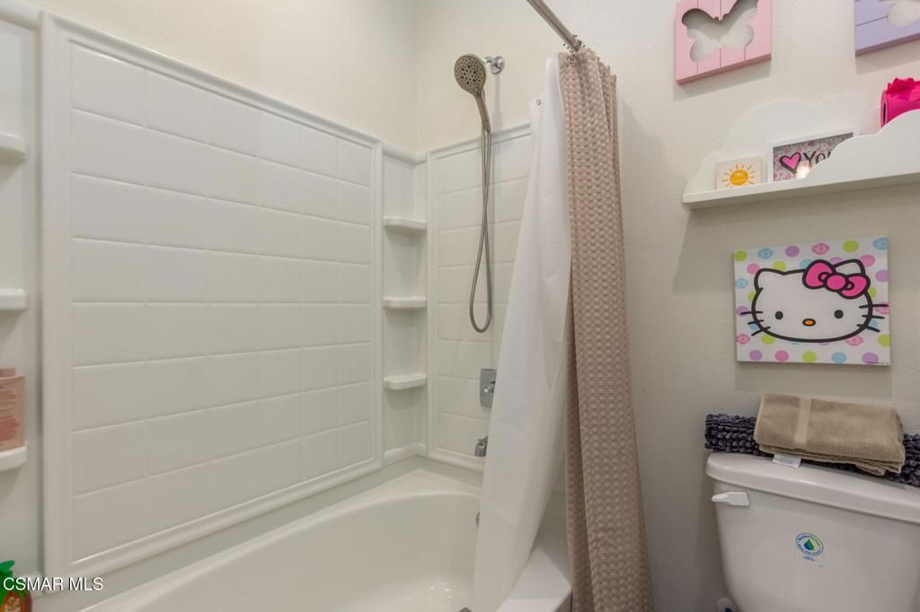 Image 21 of property listing at 114 Red Brick Drive 1, Simi Valley, CA 93065