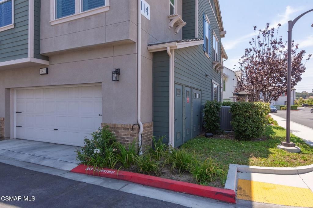 Image 30 of property listing at 114 Red Brick Drive 1, Simi Valley, CA 93065