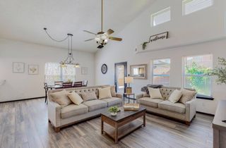 9829 Buckeye Street NW, Albuquerque, NM 87114