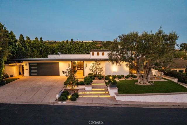 17 Monarch Bay, Dana Point, CA 92629