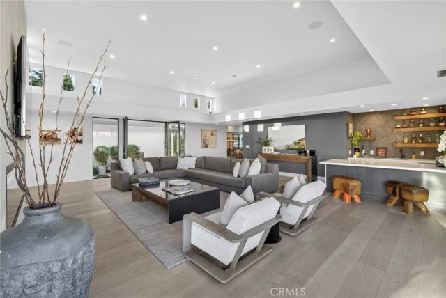 17 Monarch Bay, Dana Point, CA 92629