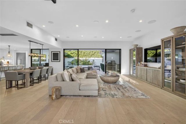 17 Monarch Bay, Dana Point, CA 92629