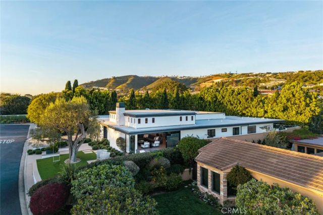 17 Monarch Bay, Dana Point, CA 92629