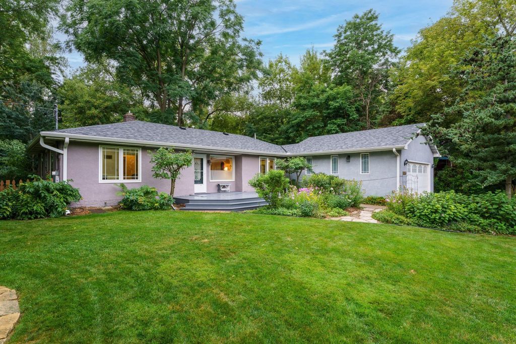 1274 Amble Road, Arden Hills, MN 55112 — exterior