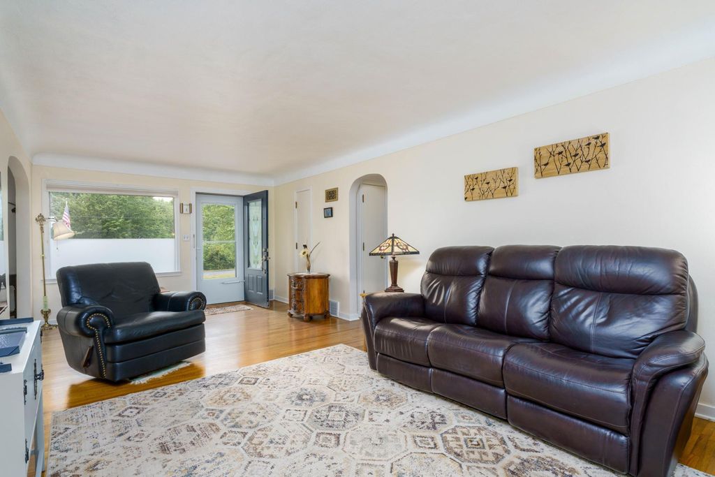 1274 Amble Road, Arden Hills, MN 55112 — photo 5