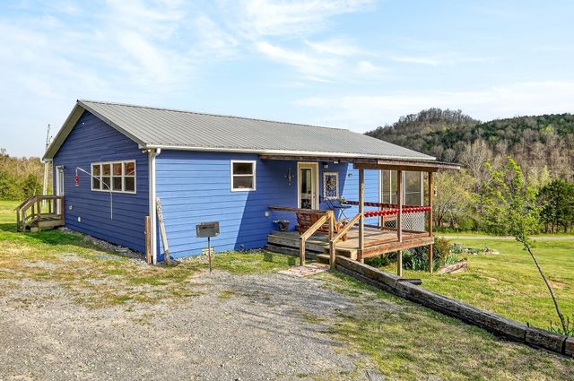 6076 Granville Hwy, Granville, TN 38564