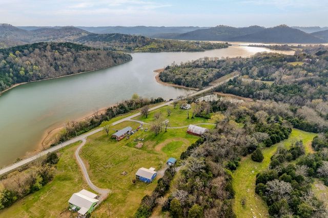 6076 Granville Hwy, Granville, TN 38564