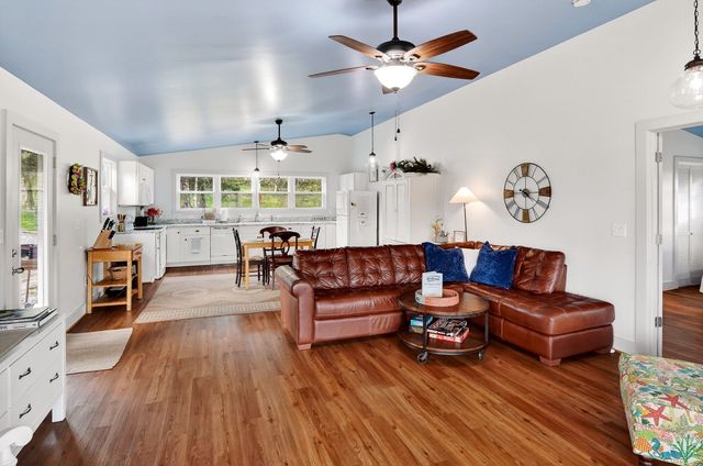 6076 Granville Hwy, Granville, TN 38564