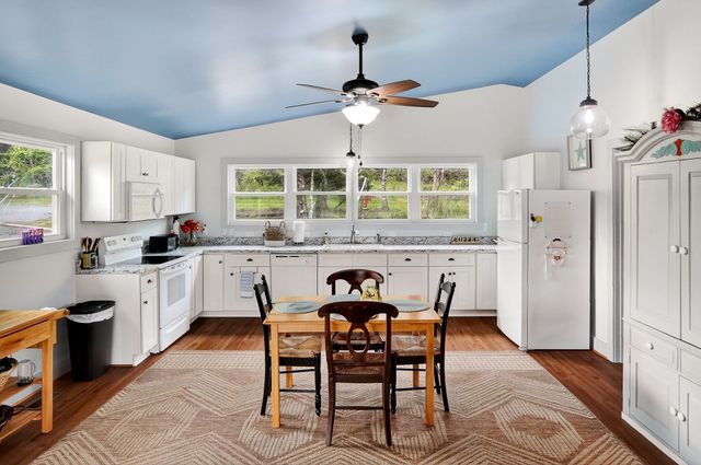 6076 Granville Hwy, Granville, TN 38564