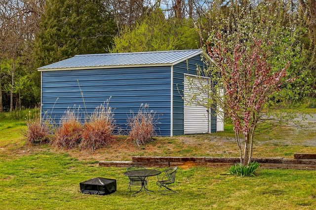 6076 Granville Hwy, Granville, TN 38564