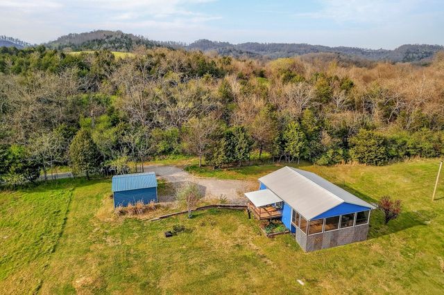 6076 Granville Hwy, Granville, TN 38564