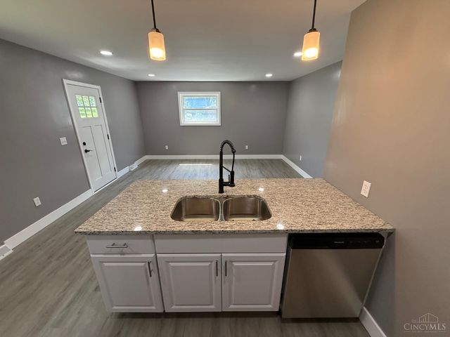 11733 Thistlehill Drive, Symmes Twp, OH 45140