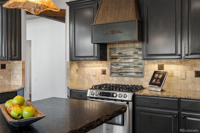 7463 Norfolk Place, Castle Pines, CO 80108