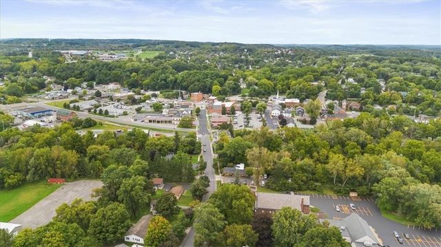 10 Railroad Street, Victor, NY 14564