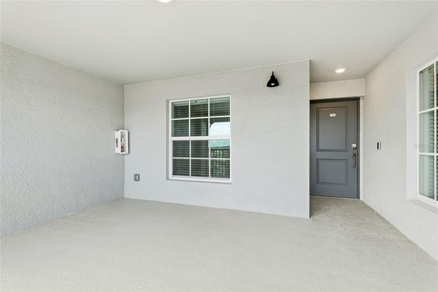 19015 SCALLOP LOOP 7125, Lakewood Ranch, FL 34211