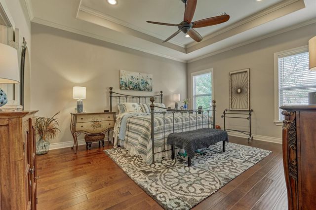 122 Harbour Town Court, Montgomery, TX 77356