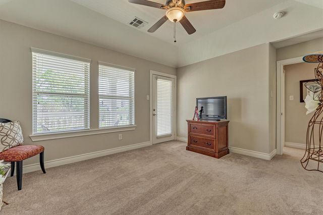 122 Harbour Town Court, Montgomery, TX 77356