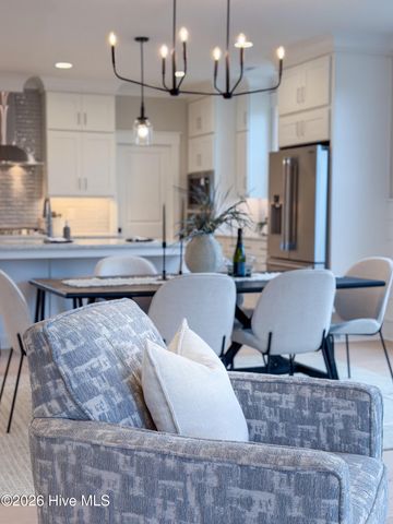 256 Kings Creek Crossing, Holly Ridge, NC 28445