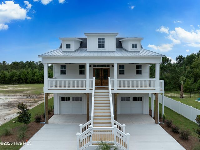 256 Kings Creek Crossing, Holly Ridge, NC 28445
