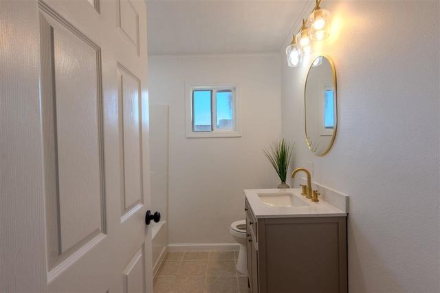 404 Arabie Rd, Lake Charles, LA 70607