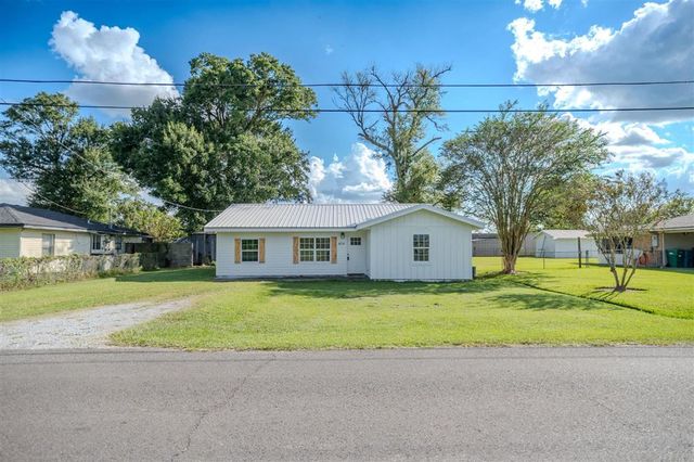 404 Arabie Rd, Lake Charles, LA 70607