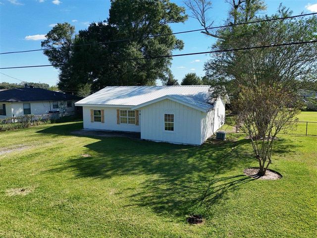 404 Arabie Rd, Lake Charles, LA 70607