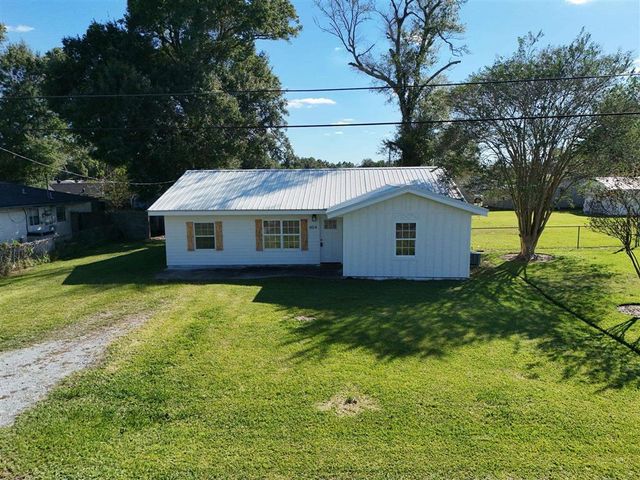 404 Arabie Rd, Lake Charles, LA 70607